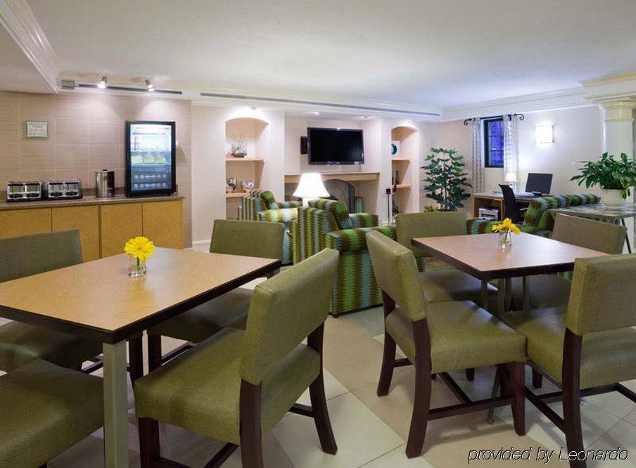 La Quinta Inn Chicago Oakbrook Terrace Buitenkant foto