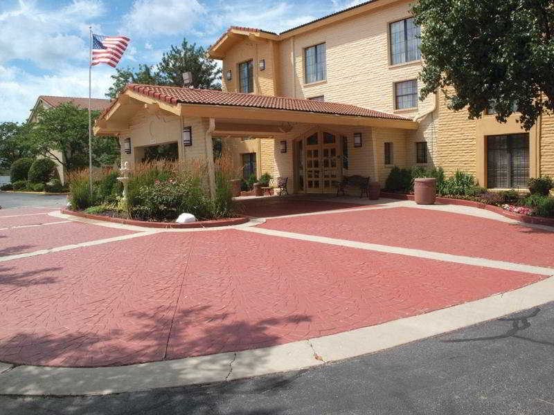 La Quinta Inn Chicago Oakbrook Terrace Buitenkant foto